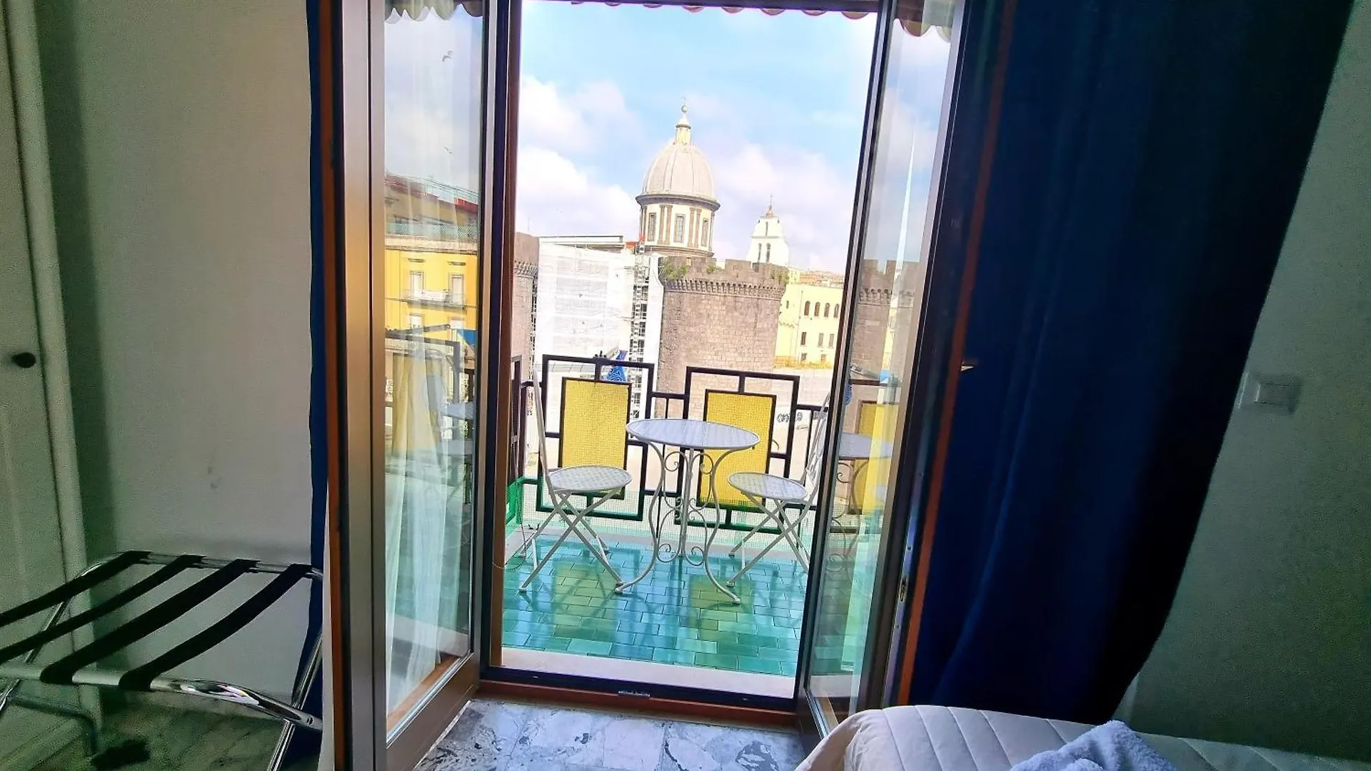 Happy In Naples Bed & Breakfast