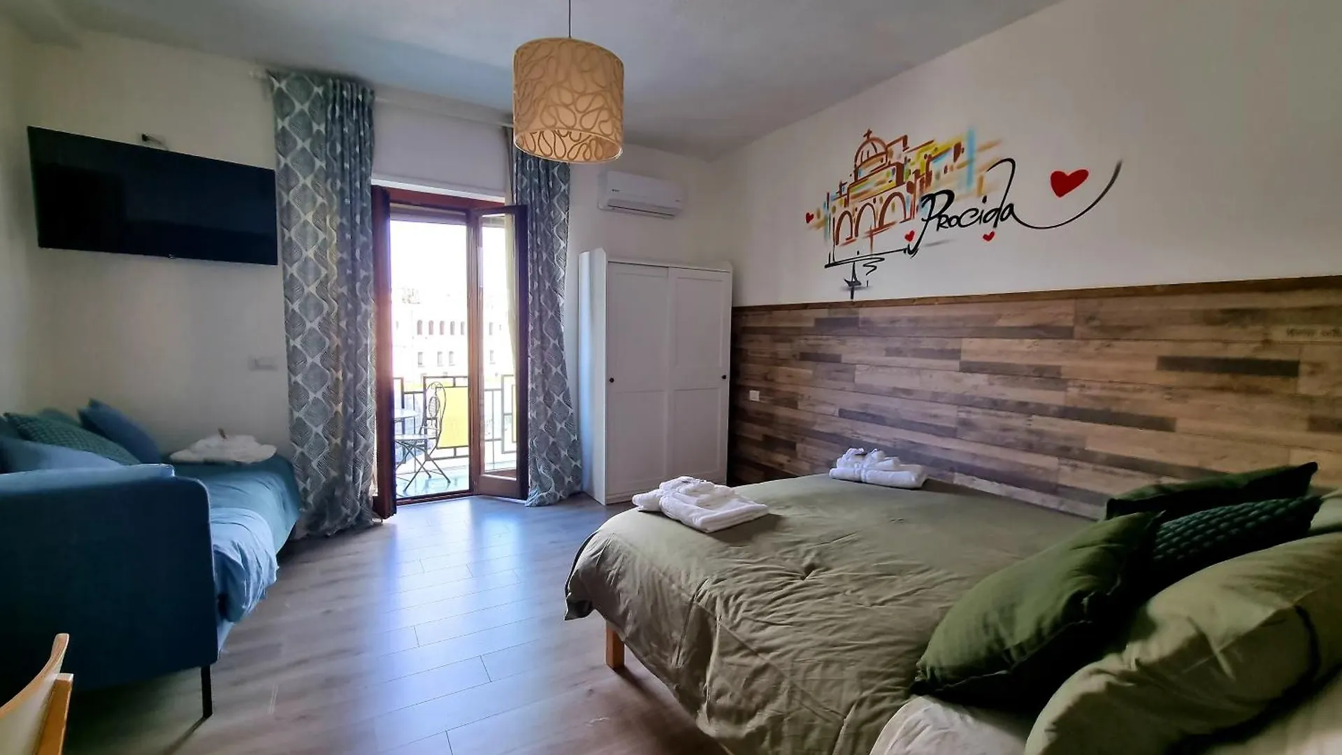 Happy In Naples Bed & Breakfast